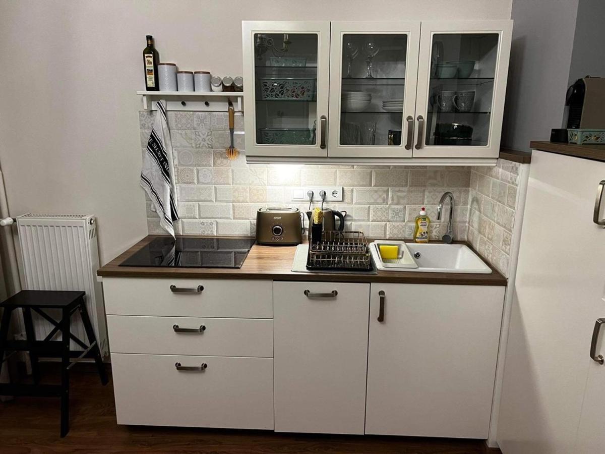 Adorable, Cosy Apartment At The Heroes' Square Budapest Luaran gambar